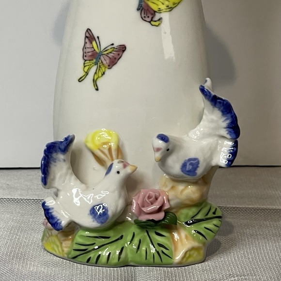 Vintage Ceramic Vase Butterflies White Doves Pink Rose Floral Raised Relief 9" - Picture 3 of 8